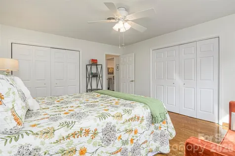 461 Britton Creek Drive Hendersonville NC 28791