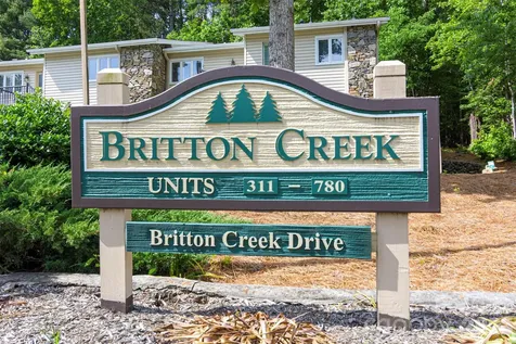 461 Britton Creek Drive Hendersonville NC 28791