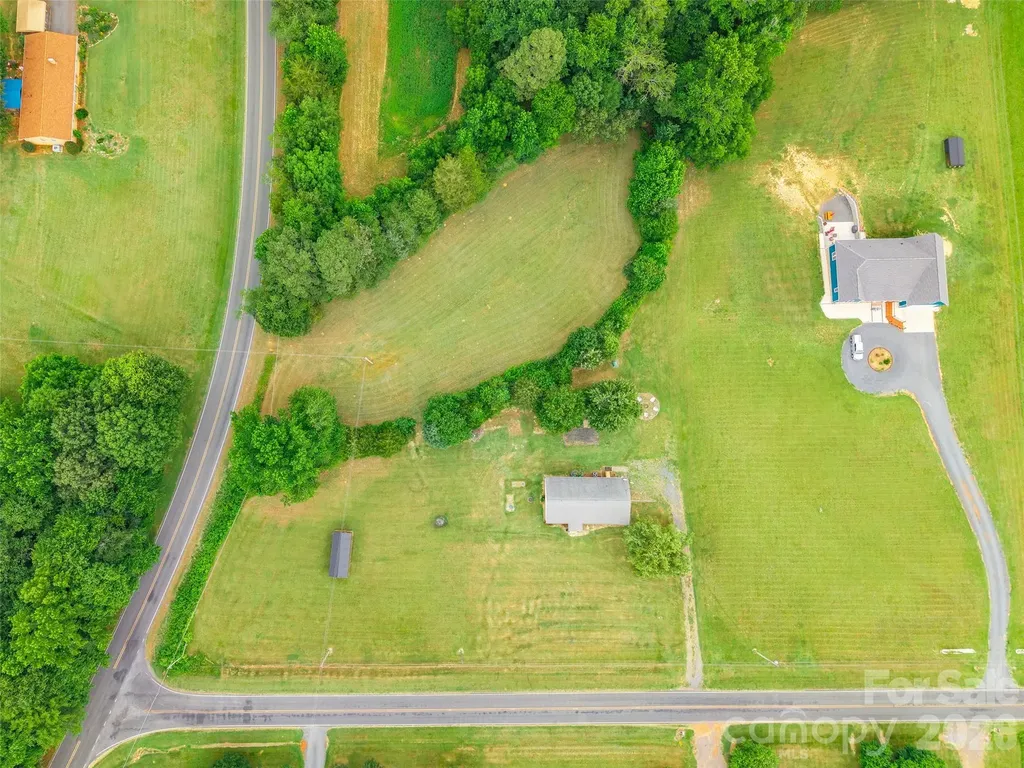 21966 Stony Road Locust NC 28097