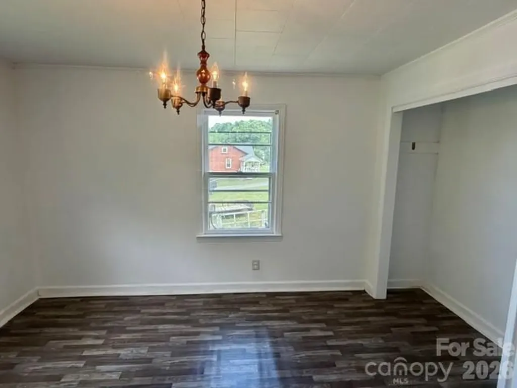 3808 Mccall Road Lenoir NC 28645