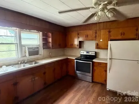 3808 Mccall Road Lenoir NC 28645