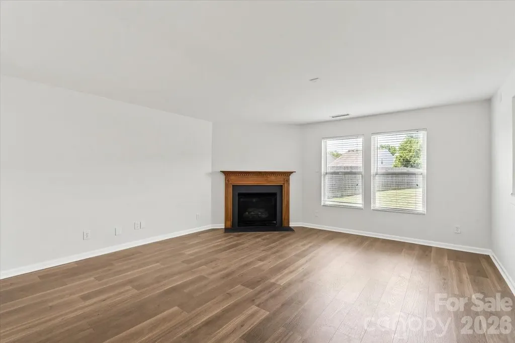 12932 Silvaire Farm Road Charlotte NC 28278