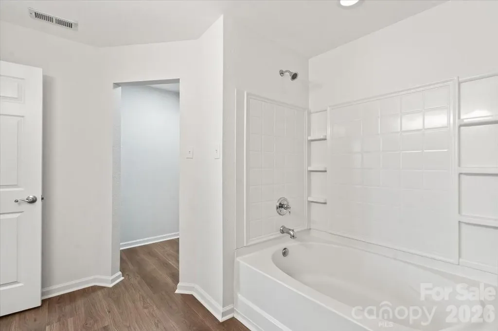 12932 Silvaire Farm Road Charlotte NC 28278