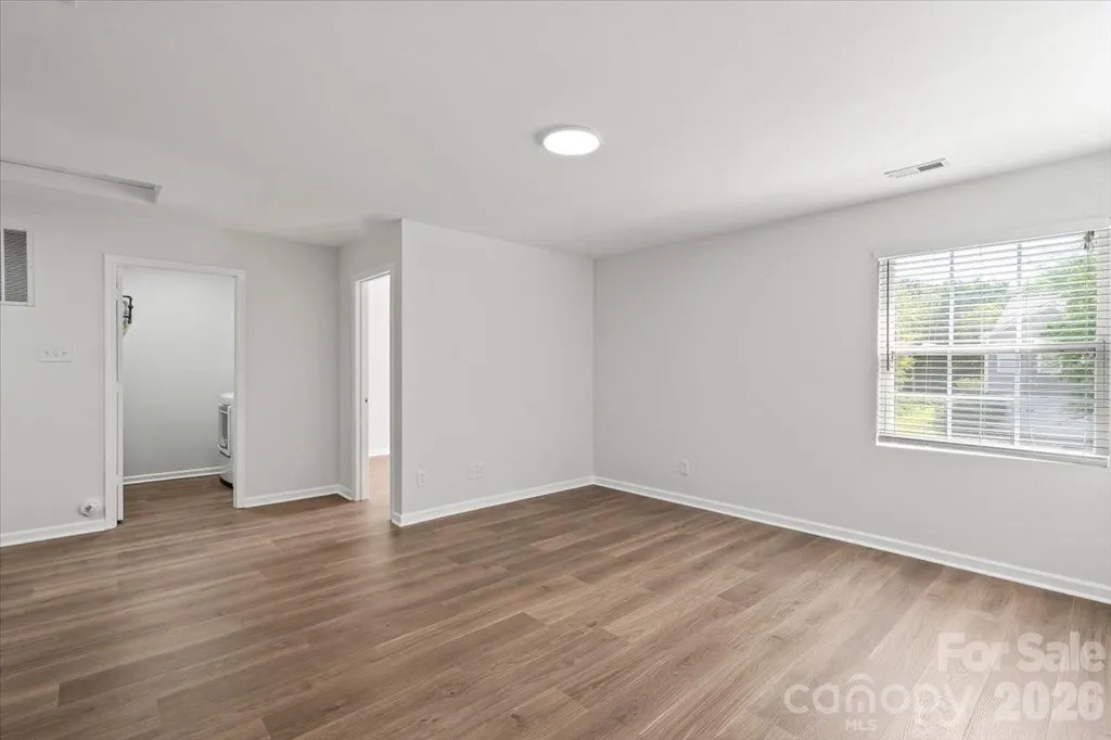 12932 Silvaire Farm Road Charlotte NC 28278