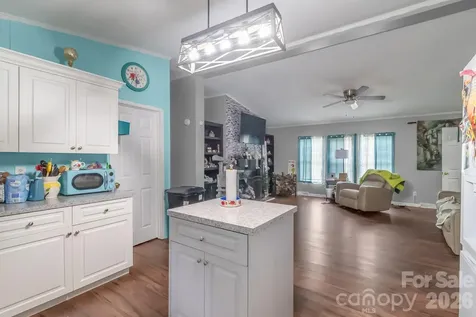 1825 Old Pardue Road Lancaster SC 29720