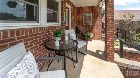 3308 16th Street NE Hickory NC 28601
