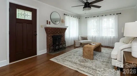 3308 16th Street NE Hickory NC 28601