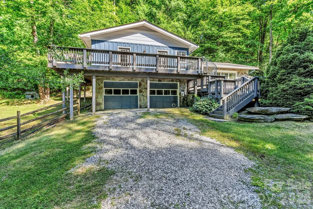 125 Hondah Boulevard Brevard NC 28712