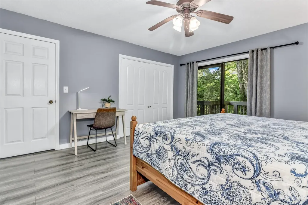 125 Hondah Boulevard Brevard NC 28712