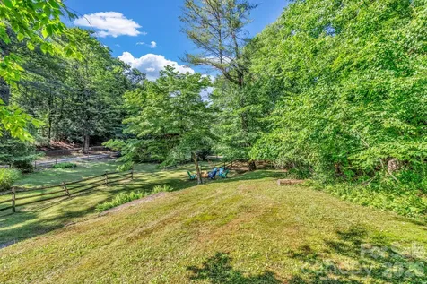 125 Hondah Boulevard Brevard NC 28712