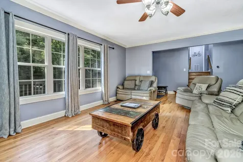 125 Hondah Boulevard Brevard NC 28712