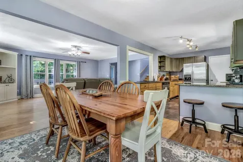 125 Hondah Boulevard Brevard NC 28712