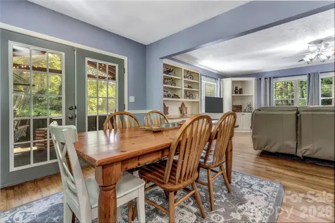 125 Hondah Boulevard Brevard NC 28712