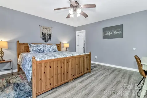 125 Hondah Boulevard Brevard NC 28712