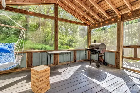 125 Hondah Boulevard Brevard NC 28712
