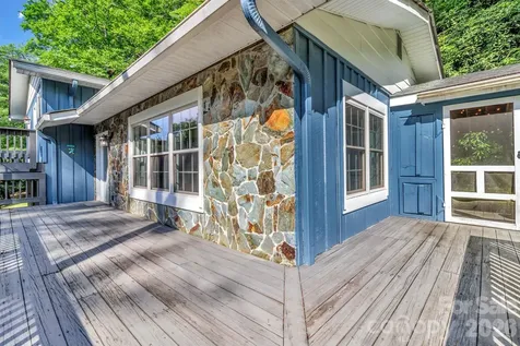 125 Hondah Boulevard Brevard NC 28712