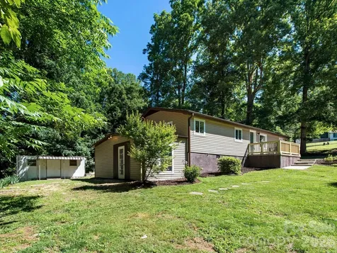 425 Lyndhurst Drive Hendersonville NC 28791