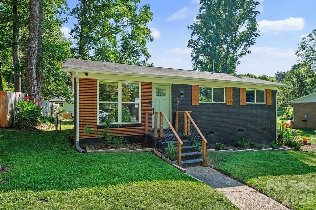 4023 Strangford Avenue Charlotte NC 28215