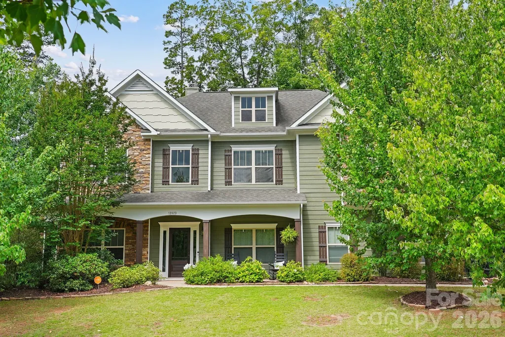 13823 Lawther Road Huntersville NC 28078
