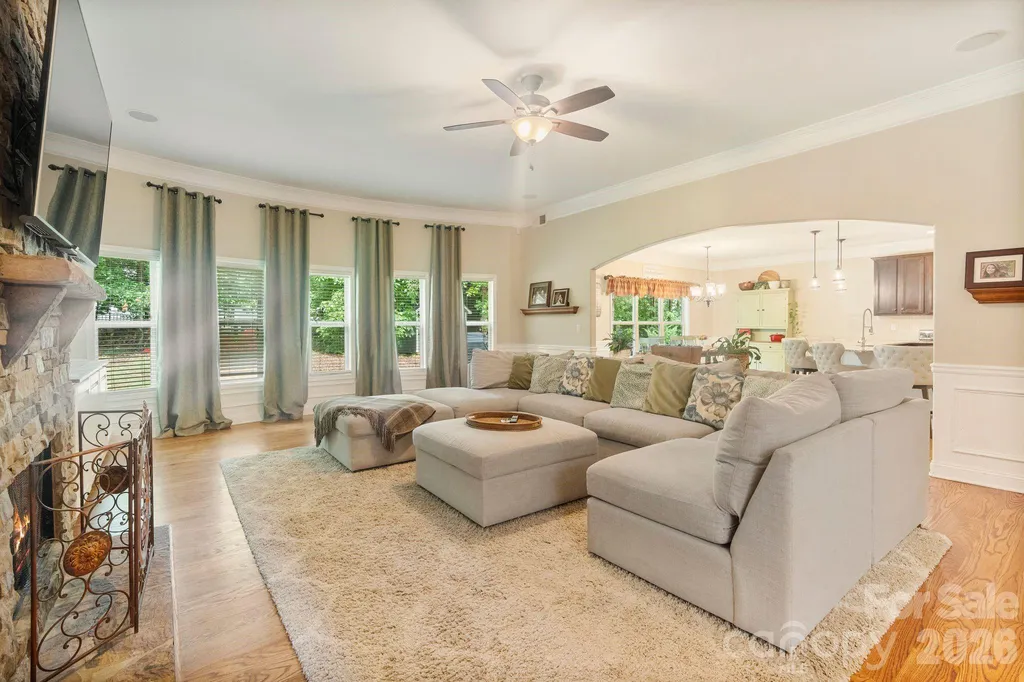 13823 Lawther Road Huntersville NC 28078