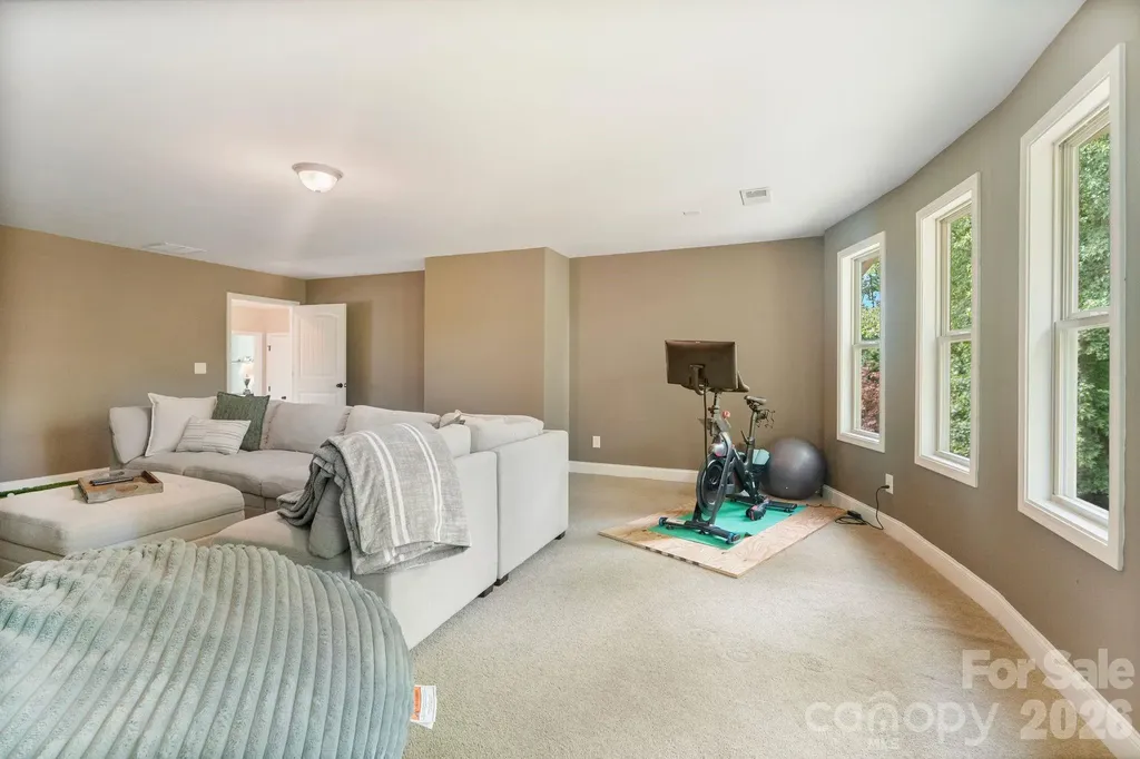 13823 Lawther Road Huntersville NC 28078