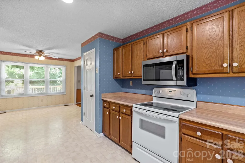 1115 Joy Street Salisbury NC 28147