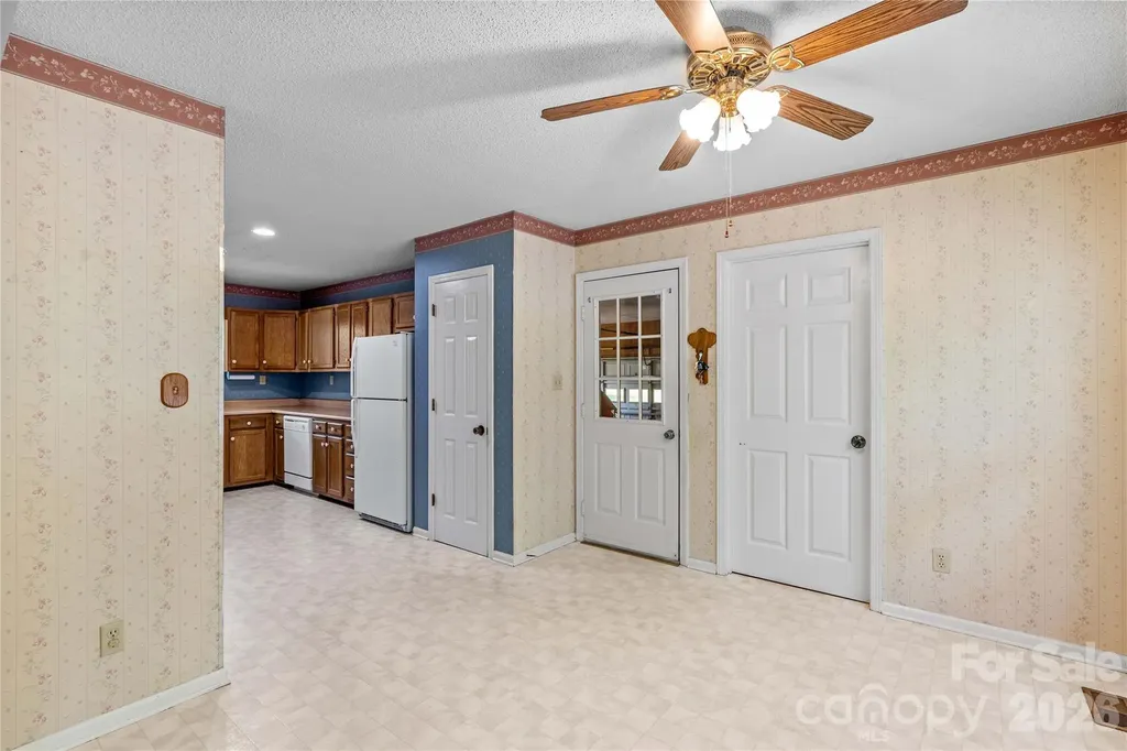 1115 Joy Street Salisbury NC 28147