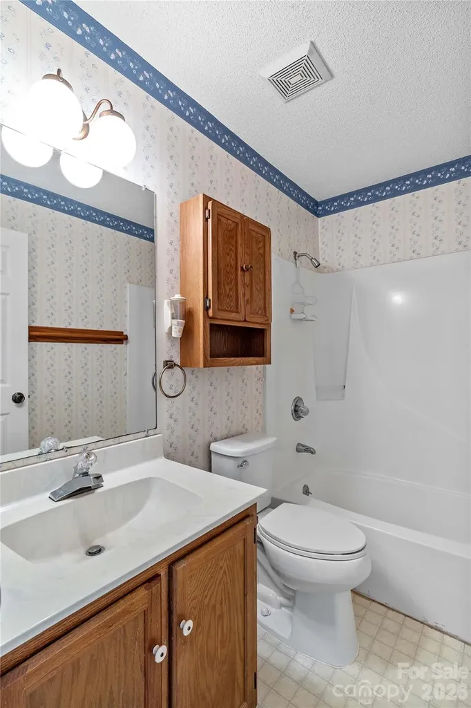 1115 Joy Street Salisbury NC 28147