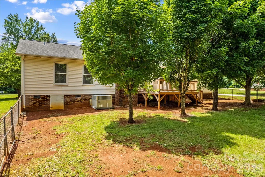 1115 Joy Street Salisbury NC 28147