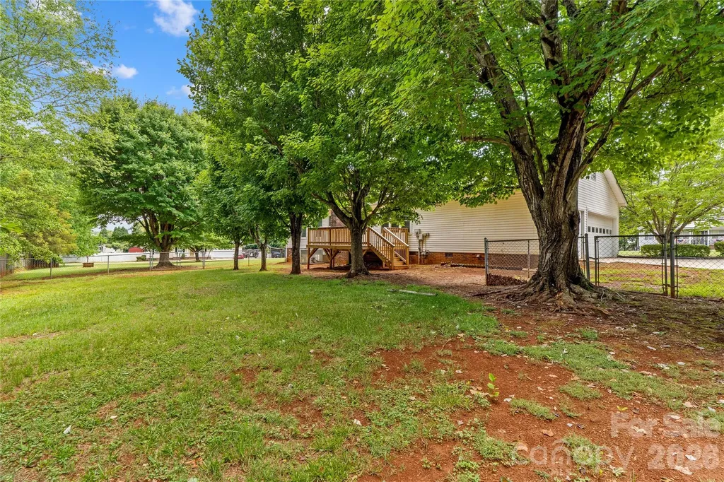 1115 Joy Street Salisbury NC 28147