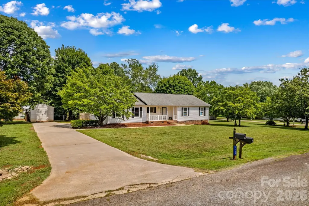 1115 Joy Street Salisbury NC 28147