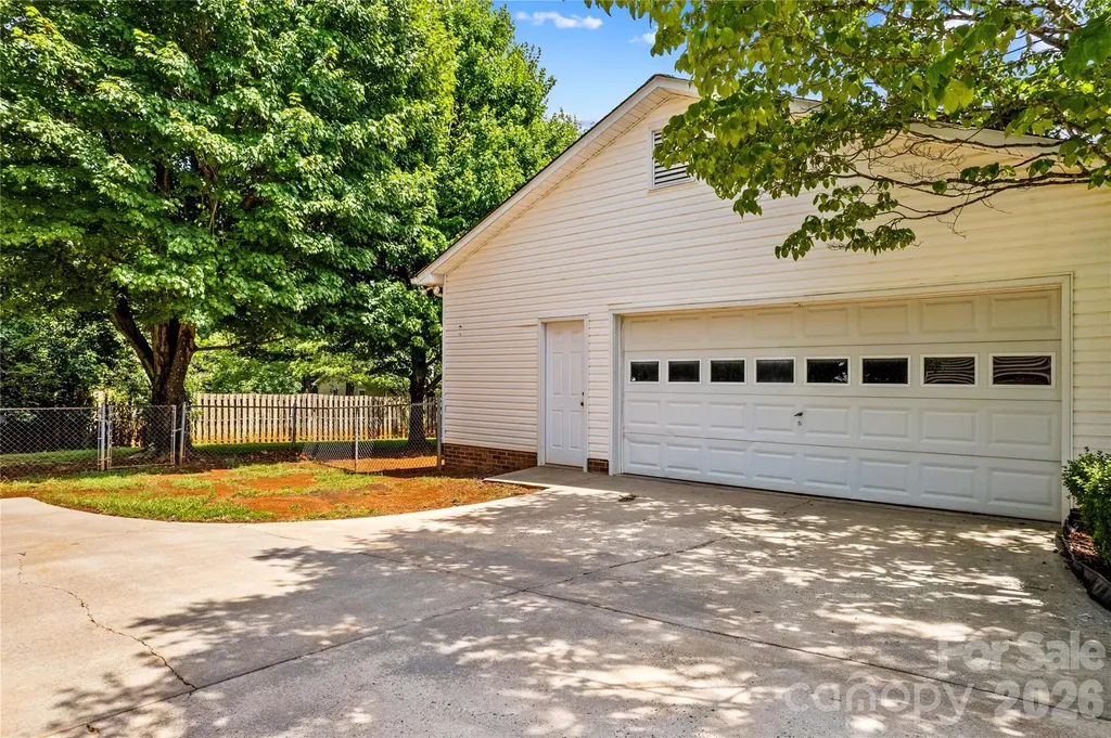 1115 Joy Street Salisbury NC 28147