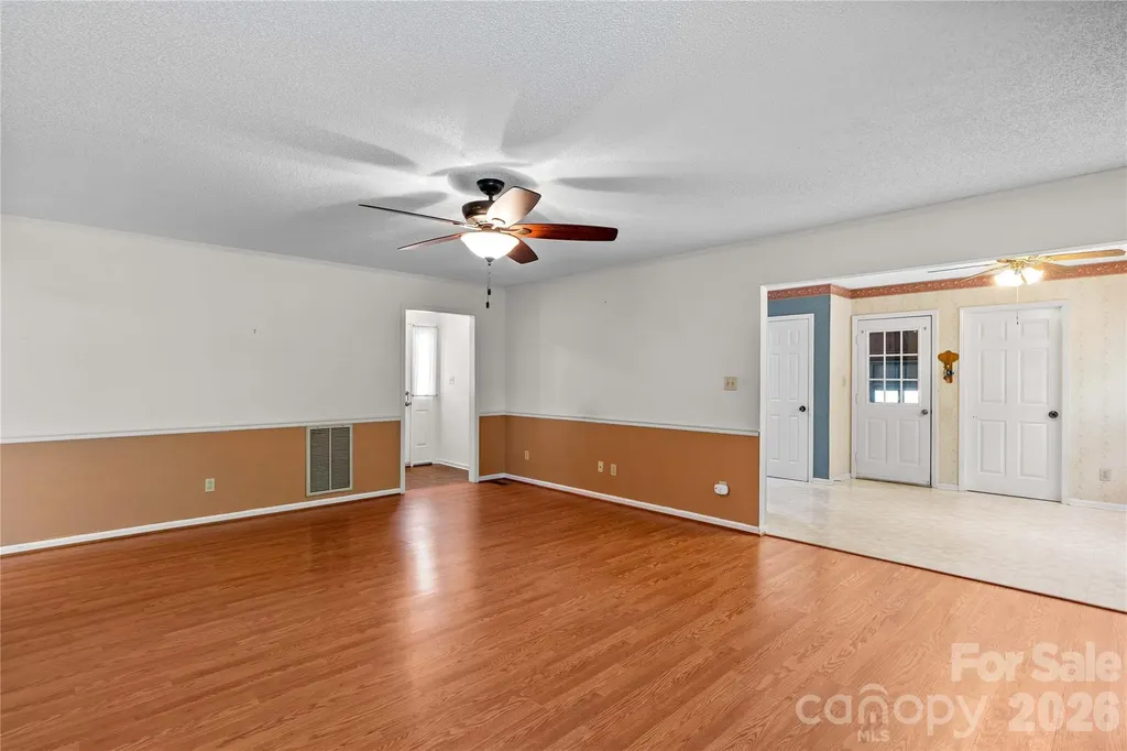 1115 Joy Street Salisbury NC 28147