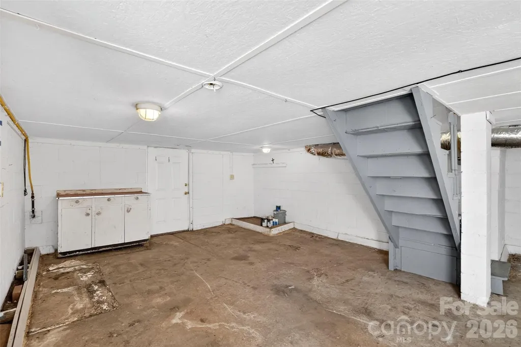 64 Second Street Tryon NC 28782