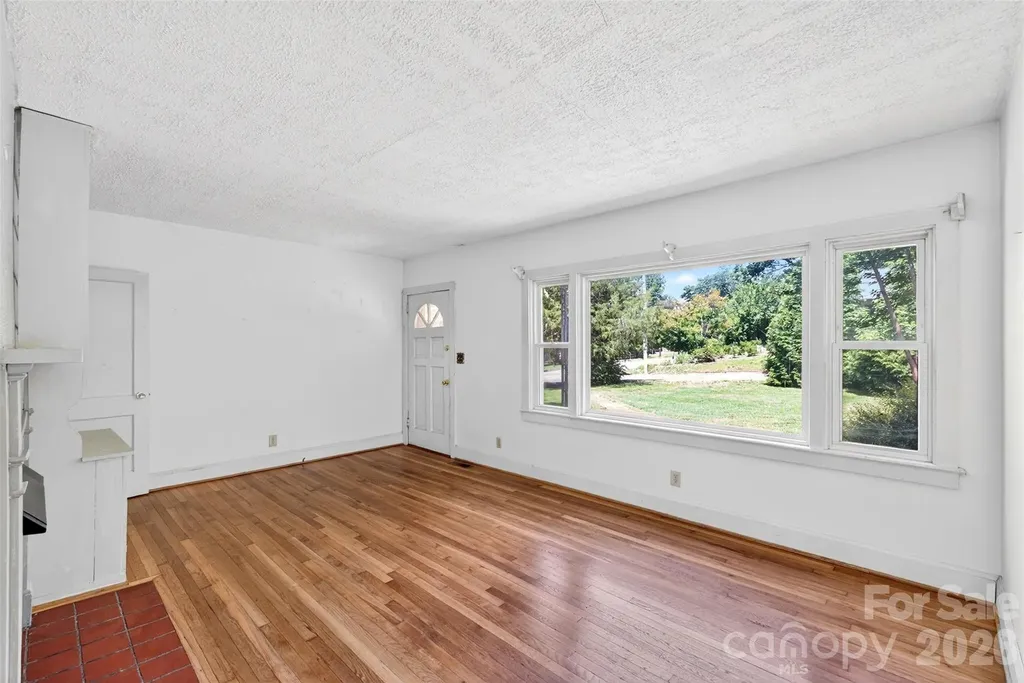 64 Second Street Tryon NC 28782