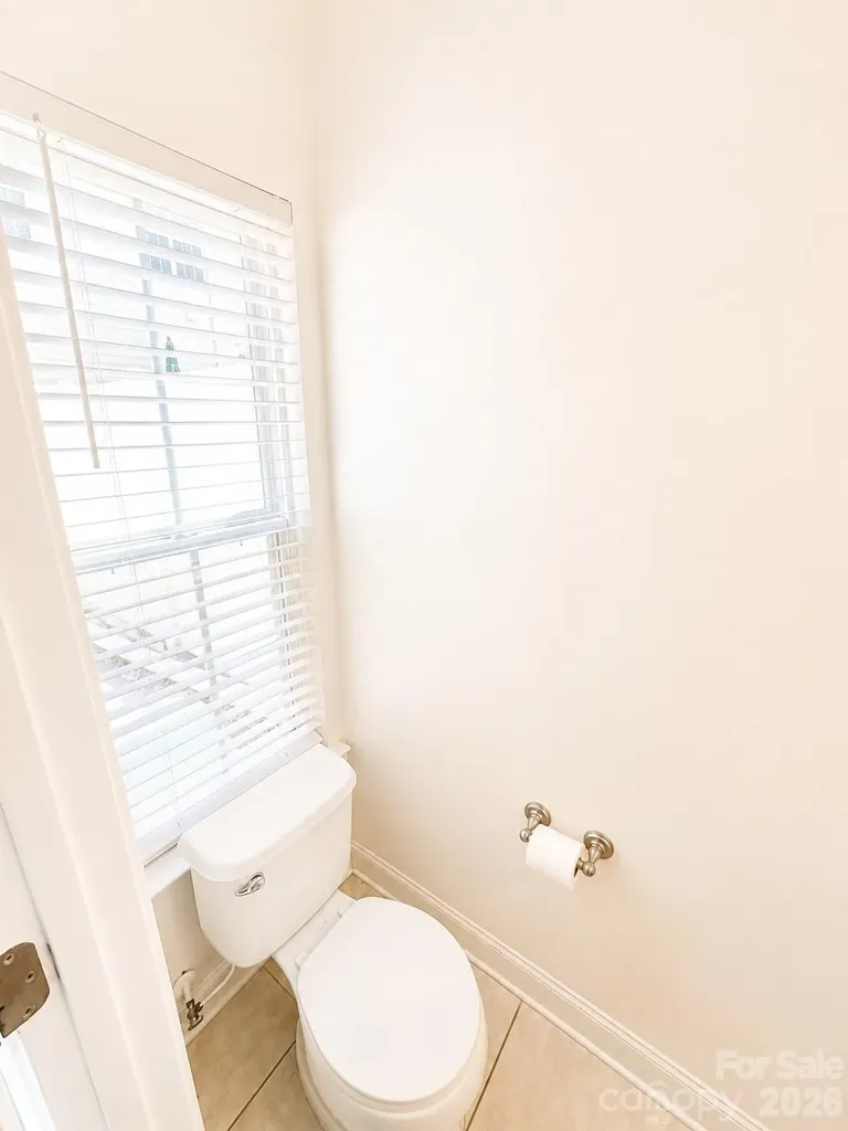 4376 Yoruk Forest Lane Charlotte NC 28211