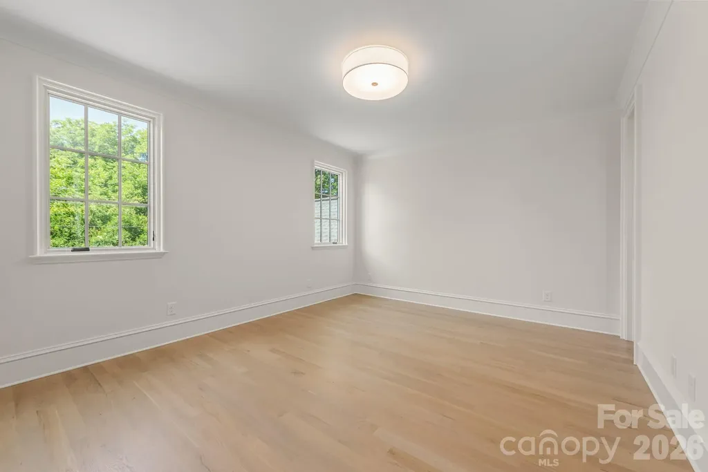 5555 Lansing Drive Charlotte NC 28270