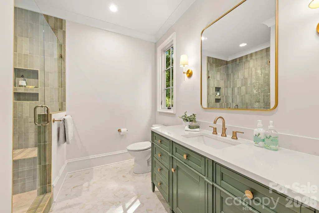 5555 Lansing Drive Charlotte NC 28270