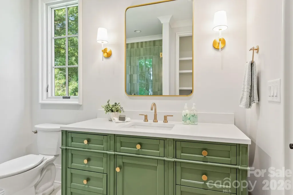 5555 Lansing Drive Charlotte NC 28270