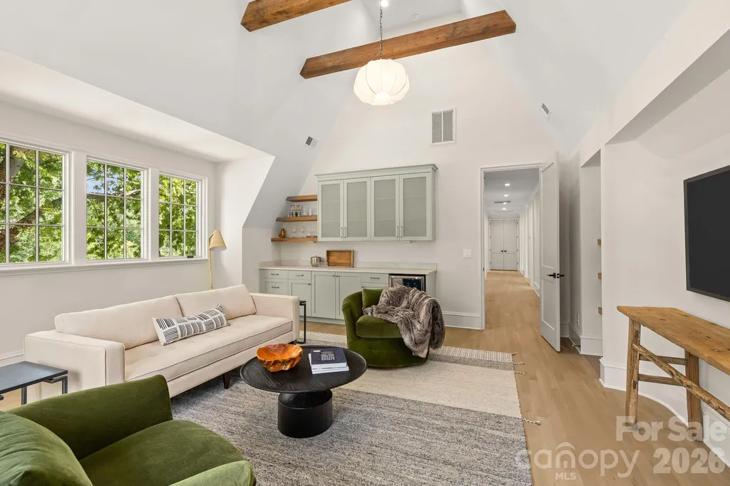5555 Lansing Drive Charlotte NC 28270