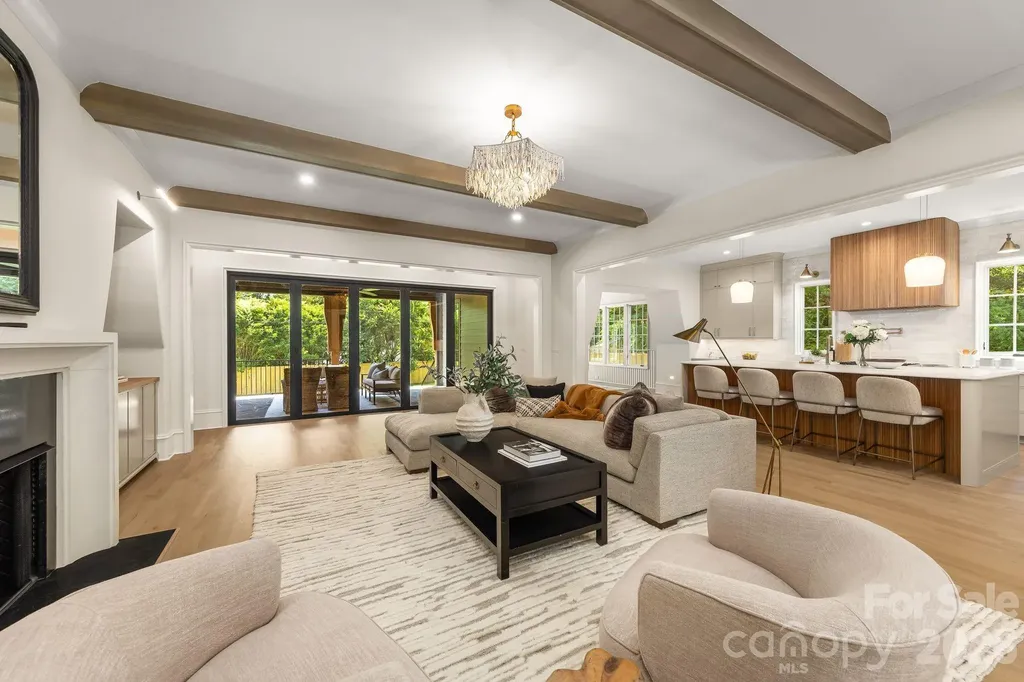 5555 Lansing Drive Charlotte NC 28270