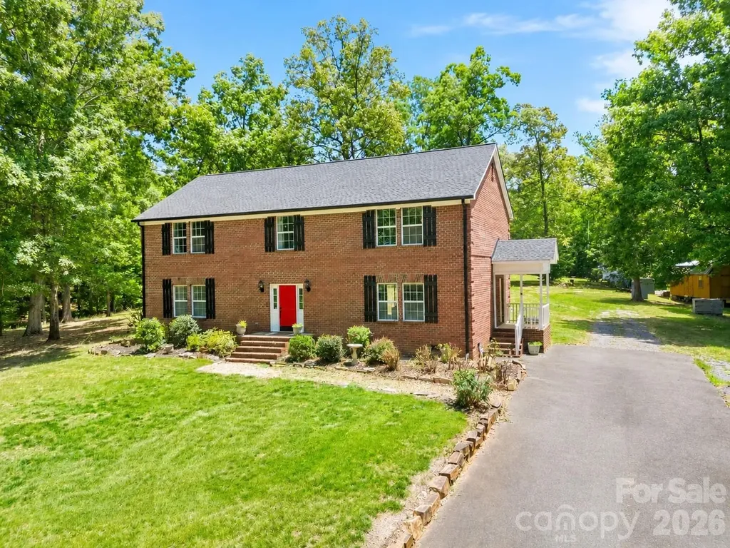 25611 Bridgeport Road Albemarle NC 28001