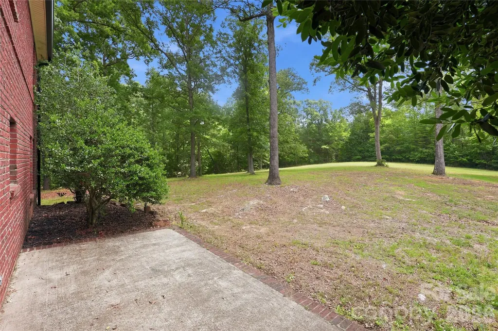 25611 Bridgeport Road Albemarle NC 28001