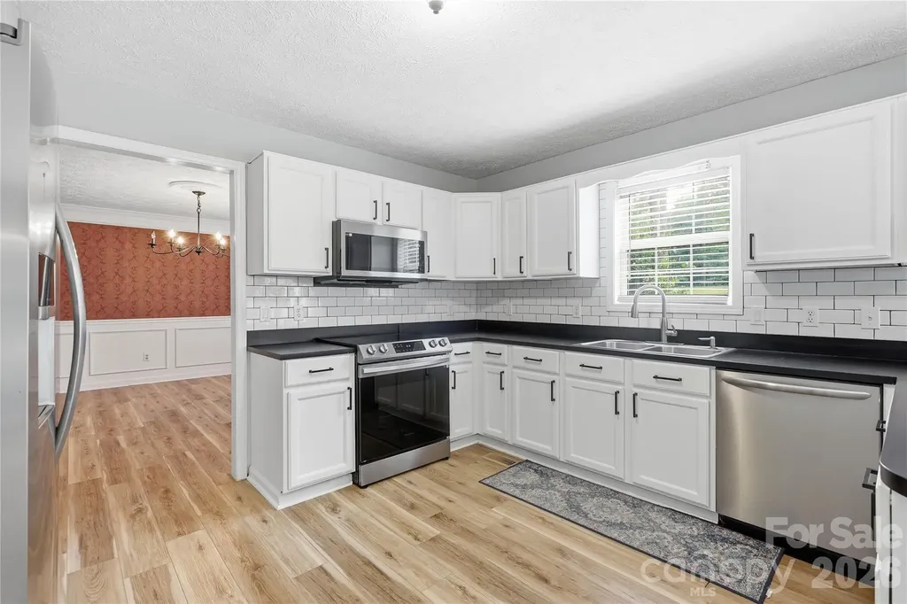 25611 Bridgeport Road Albemarle NC 28001