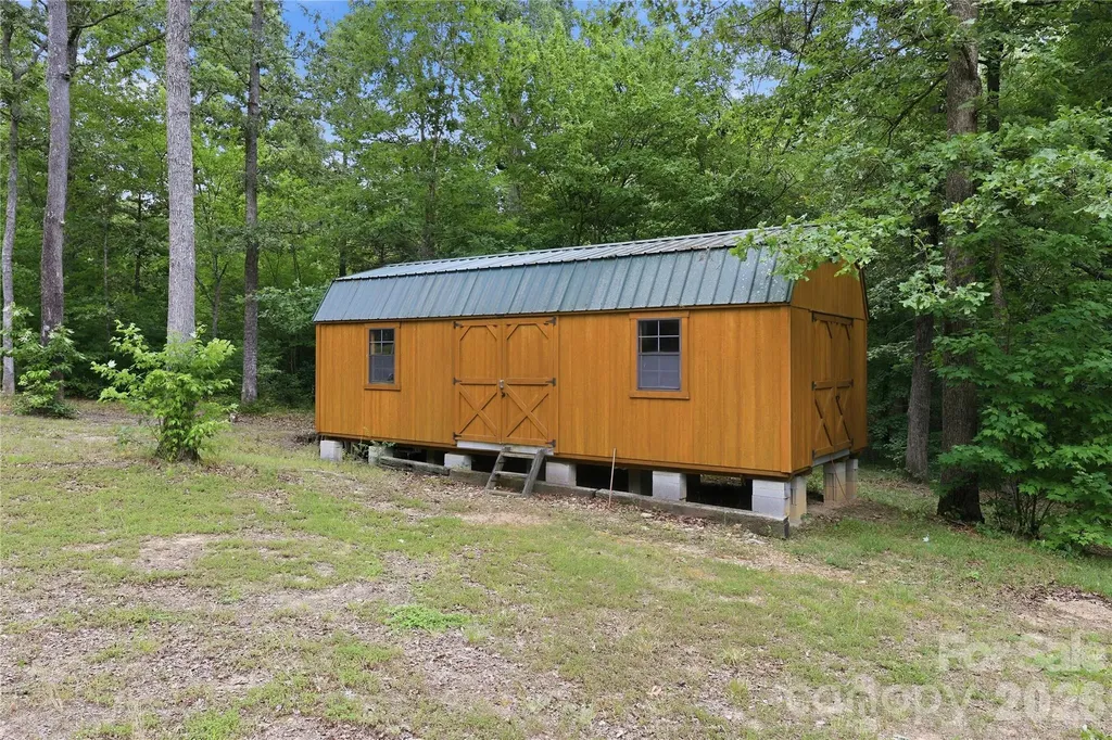 25611 Bridgeport Road Albemarle NC 28001