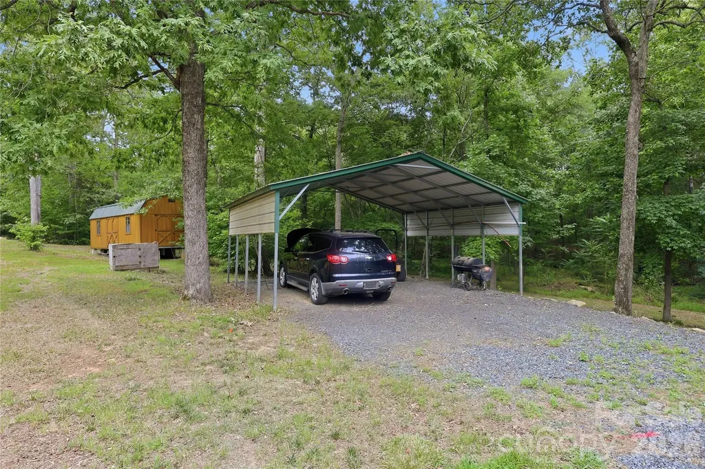 25611 Bridgeport Road Albemarle NC 28001