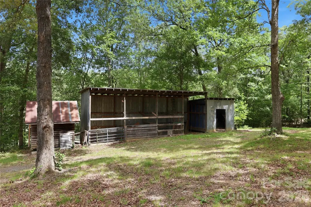 25611 Bridgeport Road Albemarle NC 28001