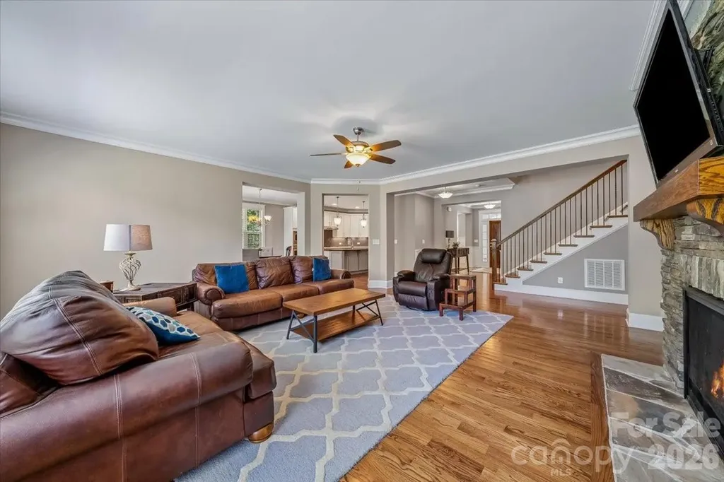 836 Elizabeth Lane Matthews NC 28105