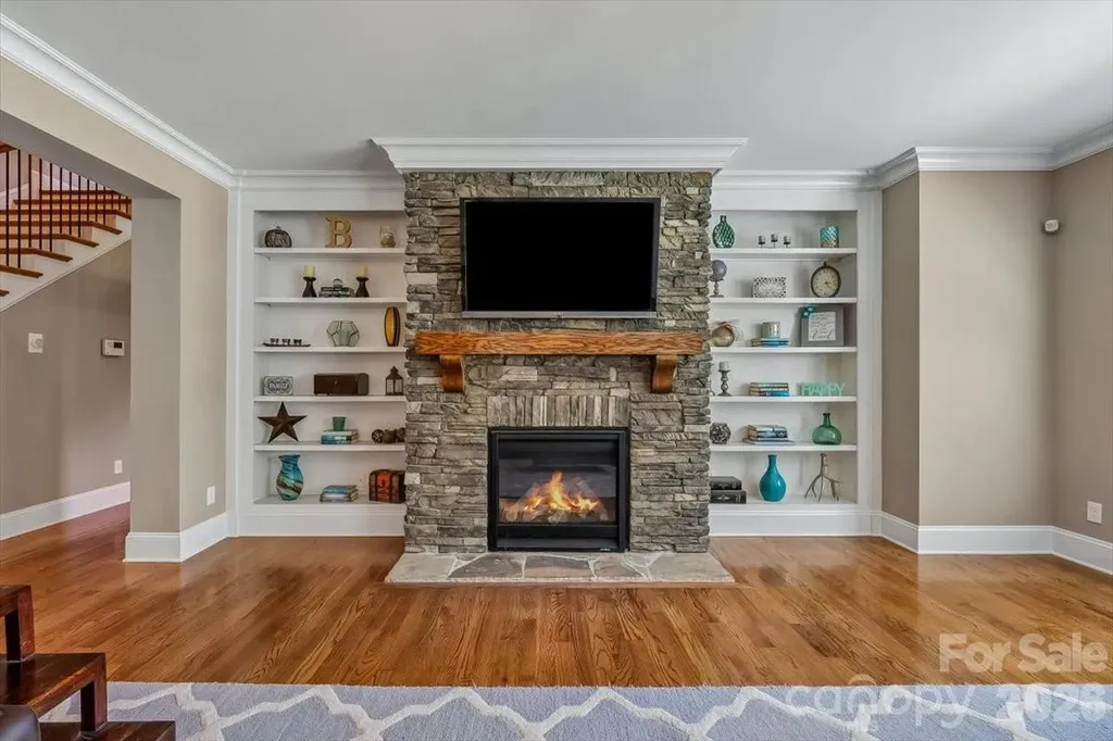 836 Elizabeth Lane Matthews NC 28105
