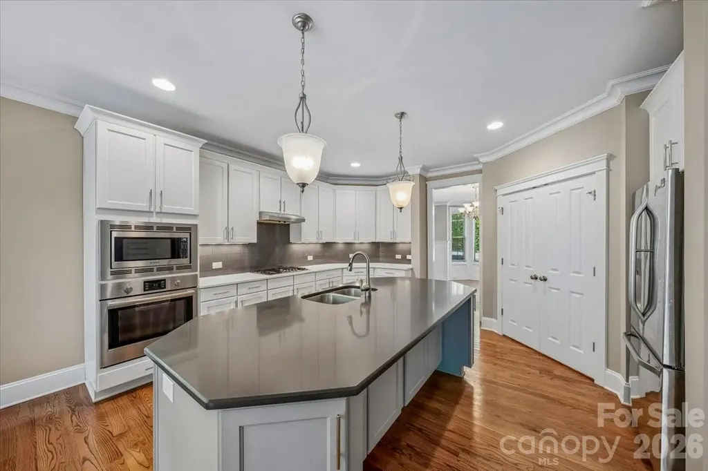 836 Elizabeth Lane Matthews NC 28105